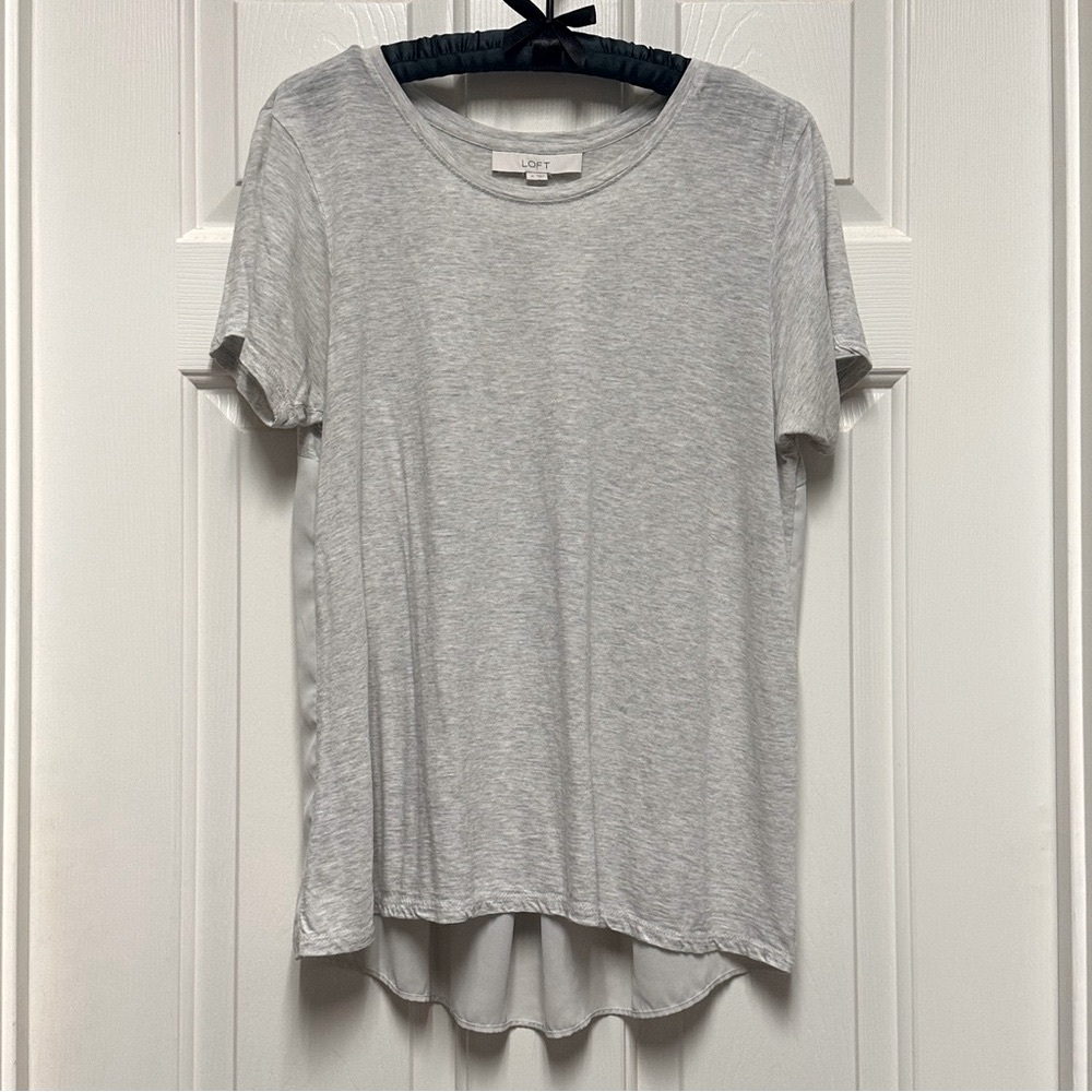 LOFT Mixed Media Light Gray Short Sleeve Tee Size M